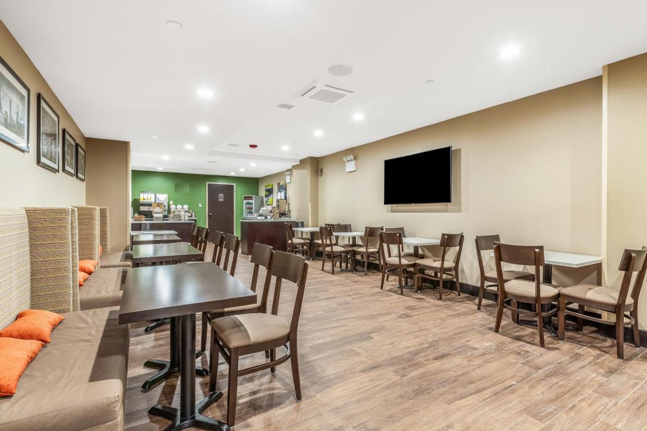 Van Wyck Hotel & Suites Near Jfk Airport New York Bagian luar foto