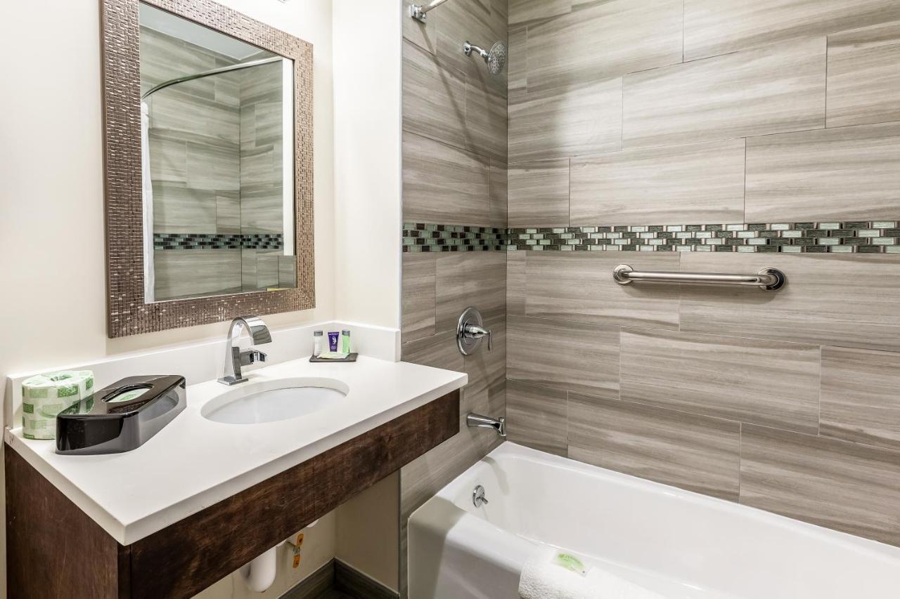 Van Wyck Hotel & Suites Near Jfk Airport New York Bagian luar foto