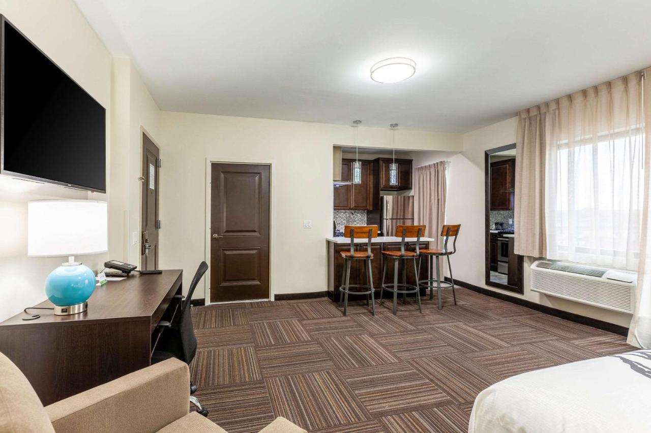 Van Wyck Hotel & Suites Near Jfk Airport New York Bagian luar foto